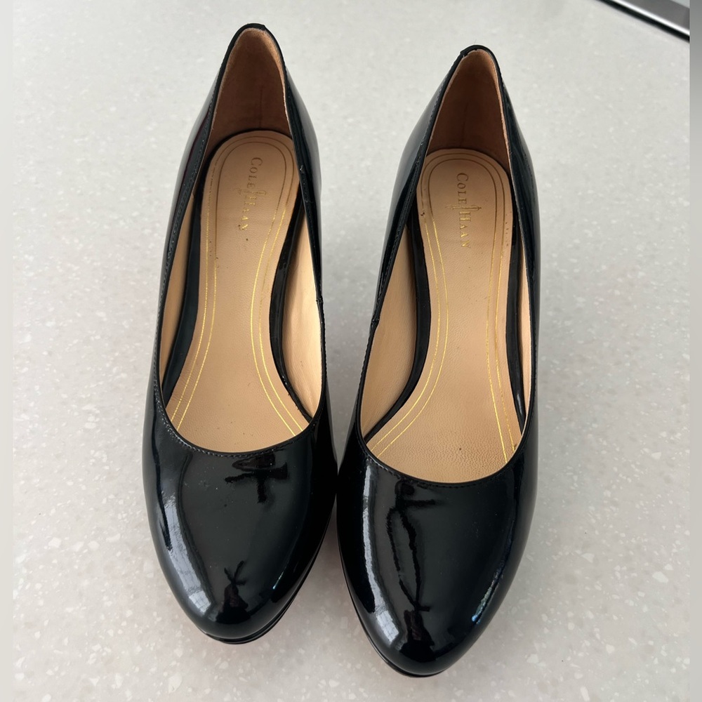 Cole Haan patent leather heels size 9b